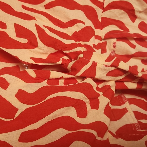 Faithfull The Brand Sarin Top Front Tie Print Size USA 8 - Picture 8 of 12